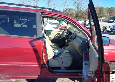 2005 Toyota Highlander Limited V6 from USA, damaged, VIN JTEEP21A050082111
